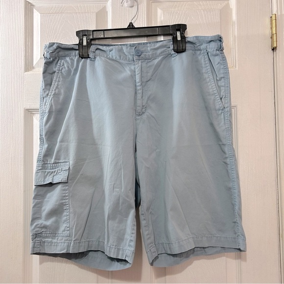 Columbia Men's Shorts 100% Cotton Blue 12 Inch Inseam Size 38 - Picture 1 of 7